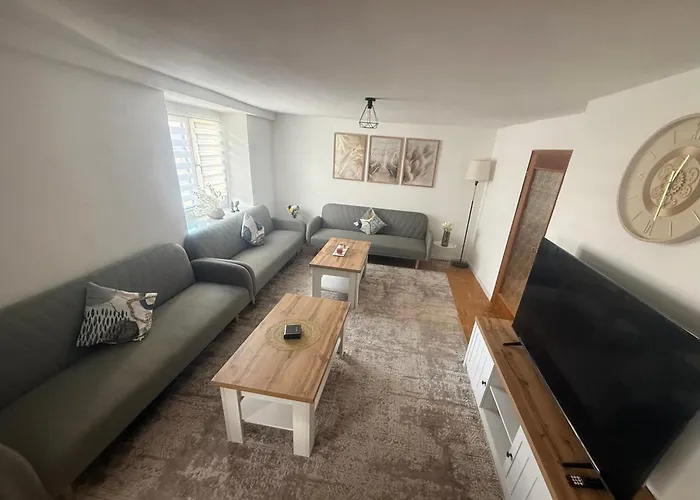 Lina בית נופש